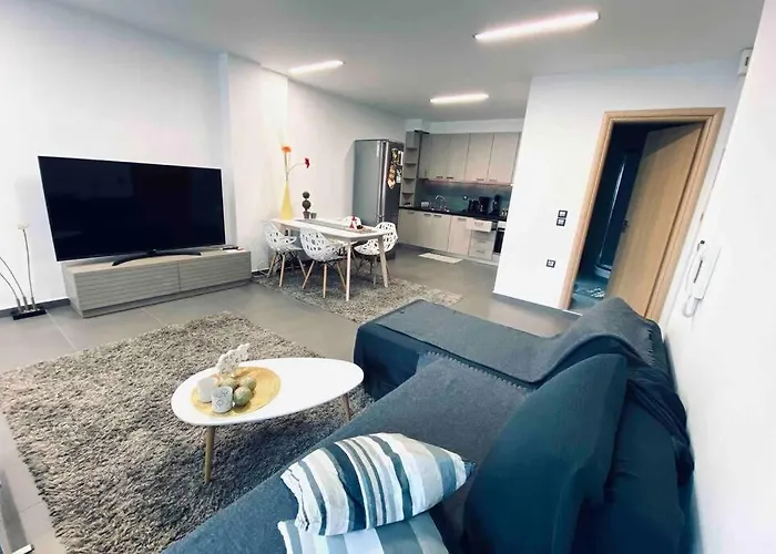 Hitech Apartman Amaliada